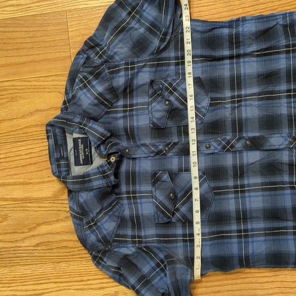 American Eagle Vintage Fit 100% cotton blue and black plaid snap-front shirt, XL - Picture 2 of 5